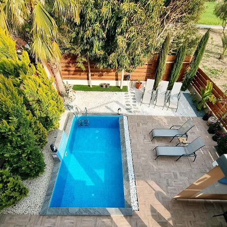 Shanti Paphos Villa Exteriör bild